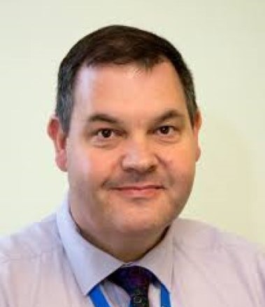 Headshot of Paul Devlin